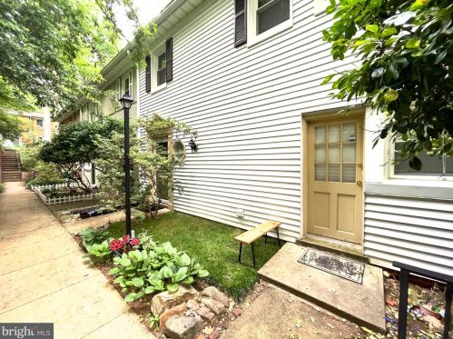 8515 Geren Rd, Silver Spring, MD 20901-4319