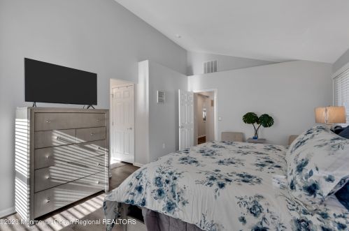 341 Devon St, Lakehurst NJ  08759-4637 exterior