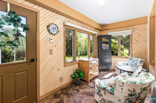 1037 84 Ave, Duluth MN 55808-1404 exterior