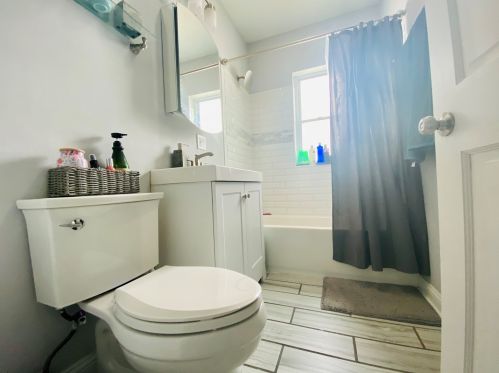 2316 Kedvale Ave, Chicago IL 60629-5110 exterior