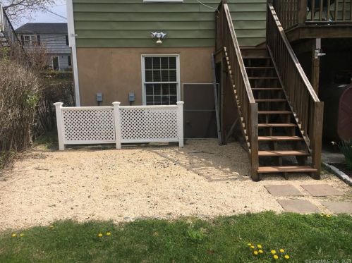 26 Arther St, Greenwich CT 06831-5107 exterior