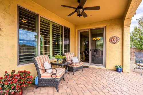 1186 Night Heron Dr, Green Valley AZ 85614-6014 exterior