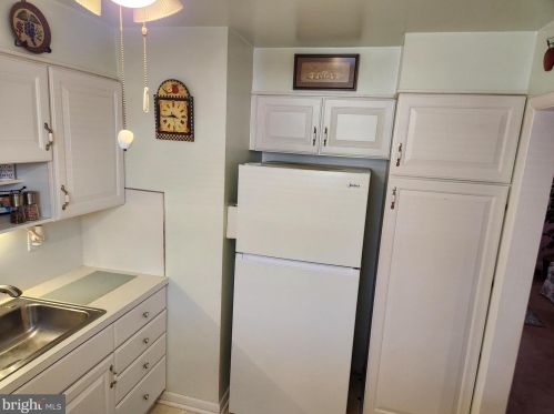 7801 Horrocks St, Philadelphia PA 19124-1812 exterior