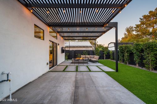 2505 14th St, Phoenix AZ 85006-1120 exterior