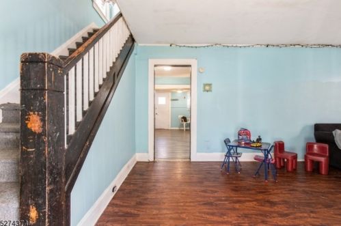 1229 6th St, Plainfield NJ 07063-1433 exterior