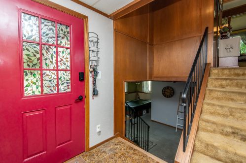 8632 Bottsford Ave, Milwaukee WI 53228-2838 exterior