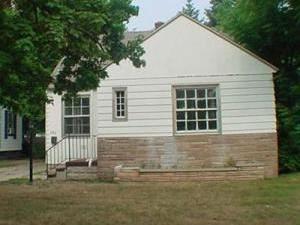 1961 Wood St, Meskegon MI  49442-5715 exterior