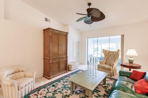 645 Captn Kate Ct, Naples FL 34110-6419 exterior