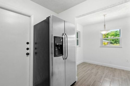 524 14 St, Fort Pierce FL 34950-2846 exterior