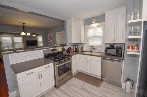 184 Clifton St, Atlanta GA  30317-2032 exterior