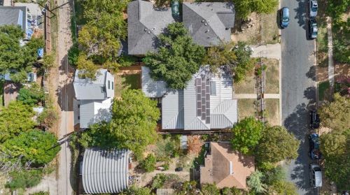 2106 14 St, Austin TX 78702-1304 exterior