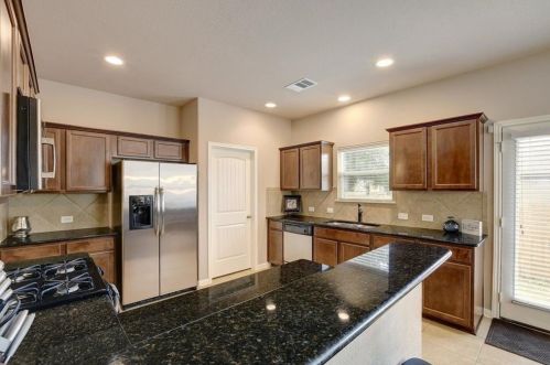 11510 Eric Heiden Ct, Austin TX 78748-2019 exterior