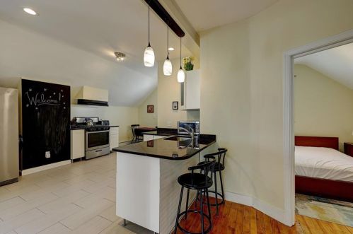 15 Armington Ave, Providence RI 02908-5202 exterior