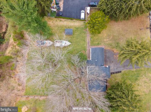 15 Delaware Ave, Trenton NJ 08628-2002 exterior