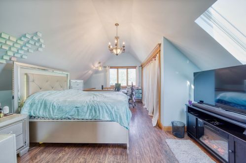 3649 Keeler Ave, Chicago IL 60641-3041 exterior