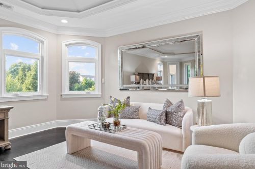 1645 Kirby Rd, Mc Lean VA  22101-3240 exterior