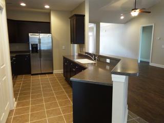 8503 Sentry Cir, Charleston SC  29420-8350 exterior