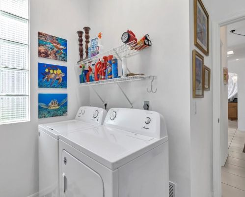 441 Fairway Lndg, Fort Pierce FL  34986-2168 exterior