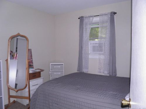 52 Carol Ave, Killingly CT 06239-4244 exterior