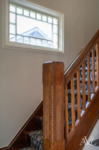 19 Benjamin Ave, Grand Rapids MI 49505-5437 exterior