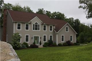 31 Neff Hill Rd, Tolland, CT 06084-2293