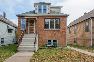 4541 Melvina Ave, Chicago IL  60630-3013 exterior