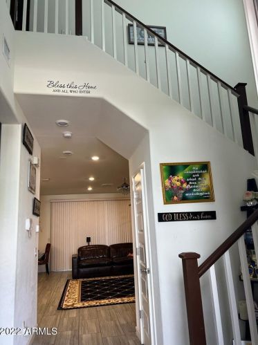 17359 10th St, Phoenix AZ  85022 exterior