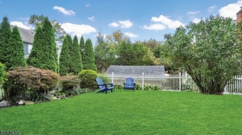 18 Pierson Rd, Maplewood NJ 07040-3409 exterior