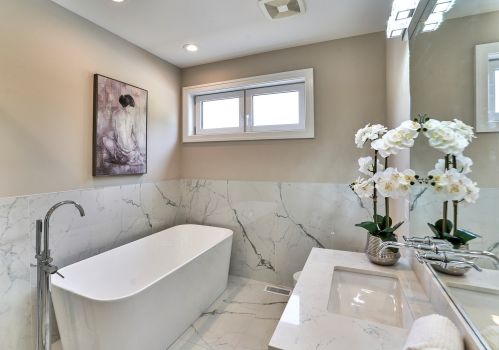 6227 Ellis Ave, Chicago IL 60653-3615 exterior