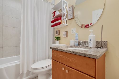 3526 Pr Ave, Chicago IL 60628-2133 exterior