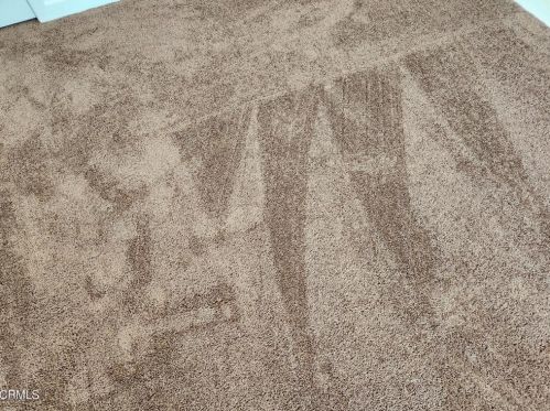 3044 Concord Dr, Oxnard CA 93033-5501 exterior