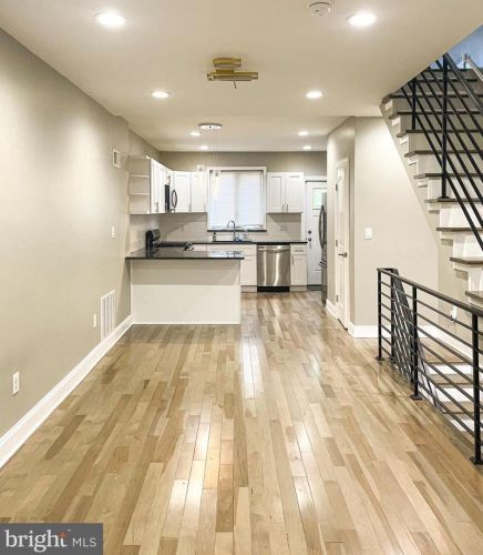 2237 Gerritt St, Philadelphia PA  19146-4216 exterior