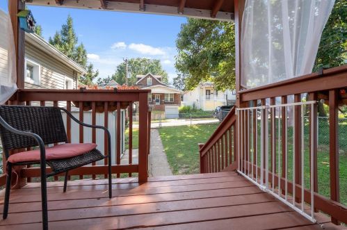 4005 Schiller Pl, Saint Louis MO 63116-3347 exterior