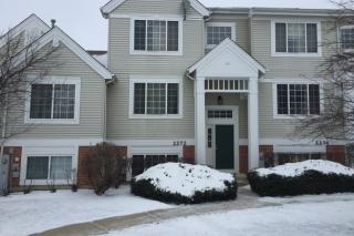 2272 Daybreak Dr, Aurora IL  60503-6700 exterior