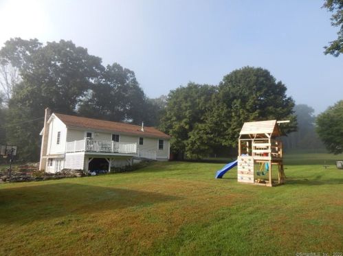 436 Babcock Hl Rd, Exeter CT 06249-1301 exterior