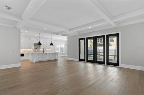 3302 Lawn Ave, Tampa FL  33611-1931 exterior