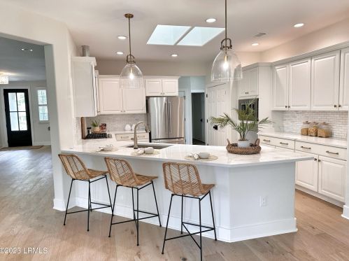 1 Duxbury Ln, Bluffton SC 29909-5046 exterior