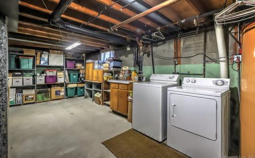 130 Mary Ellen Dr, Milford CT 06460-6928 exterior