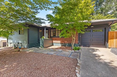 1122 Greenleaf Rd, Atlanta, GA 30316-2618