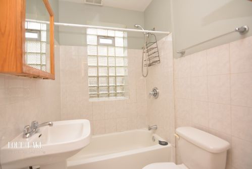 2336 Sacramento Ave, Chicago IL 60647-2968 exterior