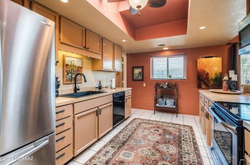 348 Paseo Azul, Green Valley AZ 85614-4137 exterior