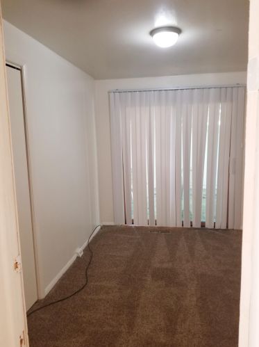 100 Leonard St, Grand Rapids MI 49503-1232 exterior