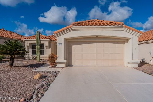 2197 Amaranth St, Tucson, AZ 85755-7155