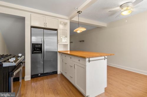 6524 10th St, Alexandria VA  22307-6501 exterior