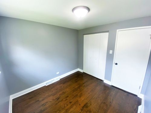 8011 Emerald Ave, Chicago IL  60620-2518 exterior