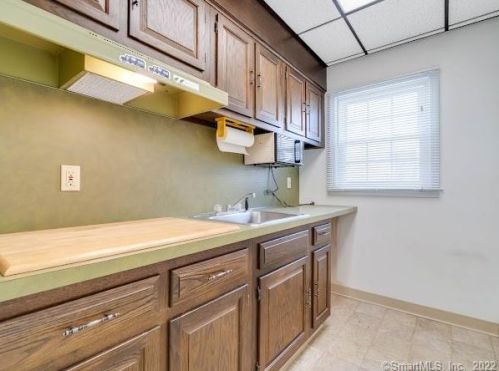 45 Fair St, Wallingford CT 06492-4208 exterior