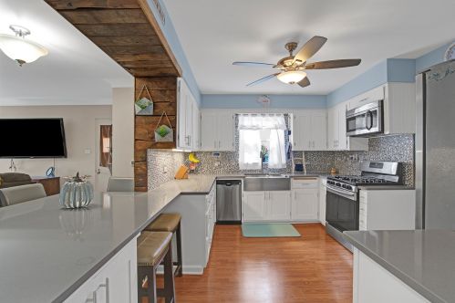 2844 12 Ave, Broadview IL 60155-4839 exterior