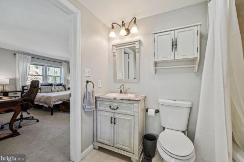 1816 Collingwood Rd, Alexandria VA  22308-1611 exterior