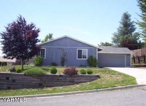 108 58th St, Yakima, WA 98901-1611