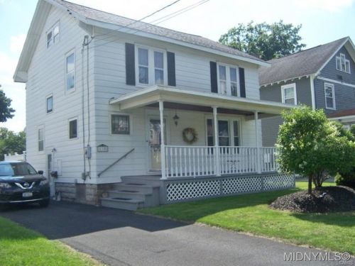 110 Lyon Pl, Utica, NY 13502-6019